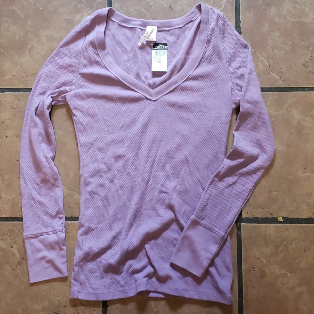 Rue 21 thermal. Brand new